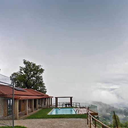 הוילה סלוריקו דה באשטו Casa Do Sobreiro Casas De Basto מראה חיצוני תמונה