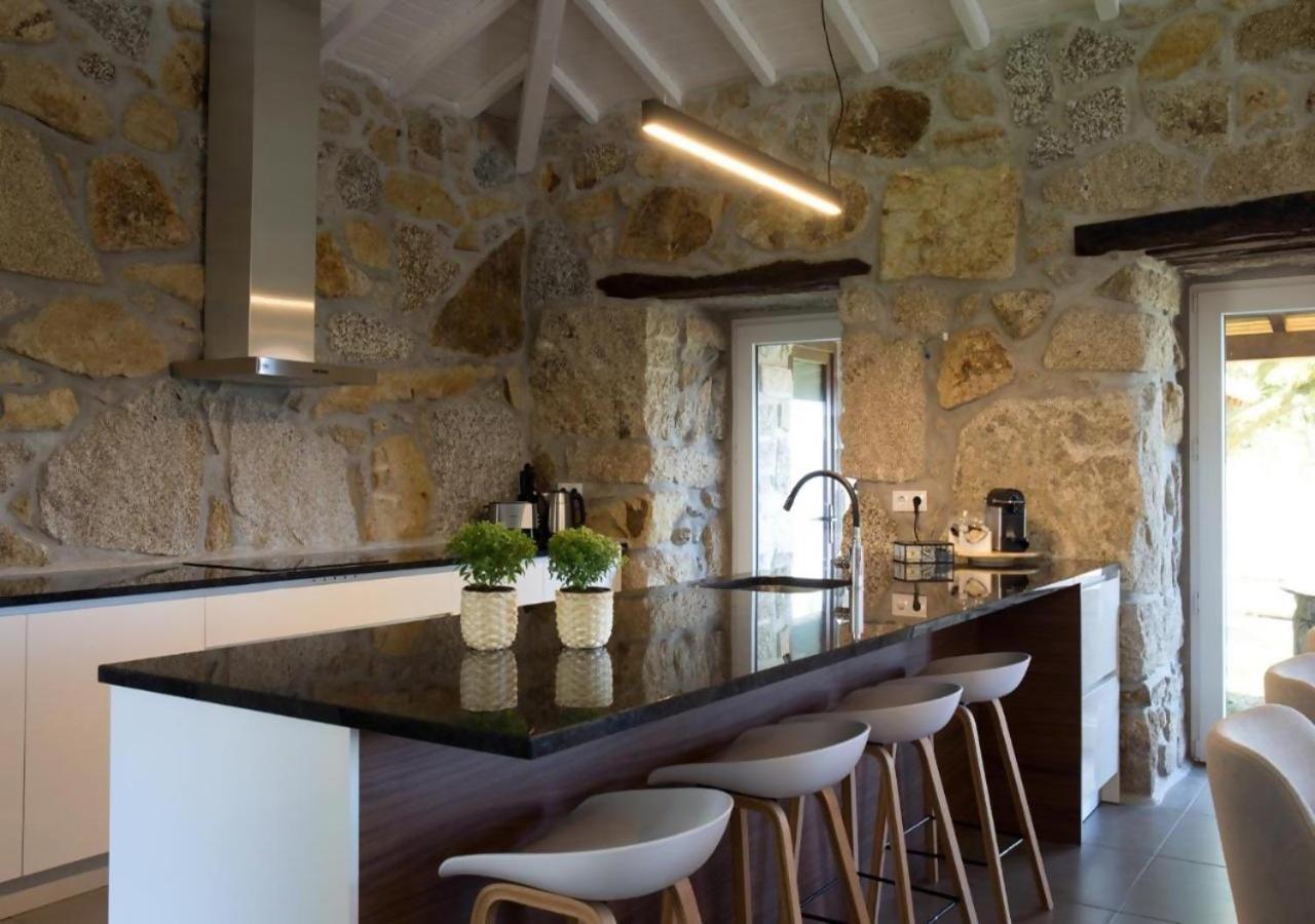 הוילה סלוריקו דה באשטו Casa Do Sobreiro Casas De Basto מראה חיצוני תמונה