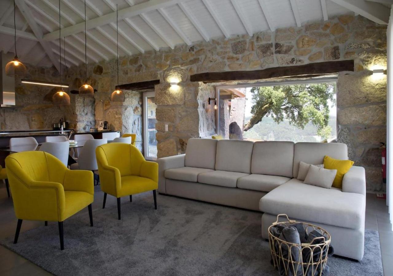 הוילה סלוריקו דה באשטו Casa Do Sobreiro Casas De Basto מראה חיצוני תמונה