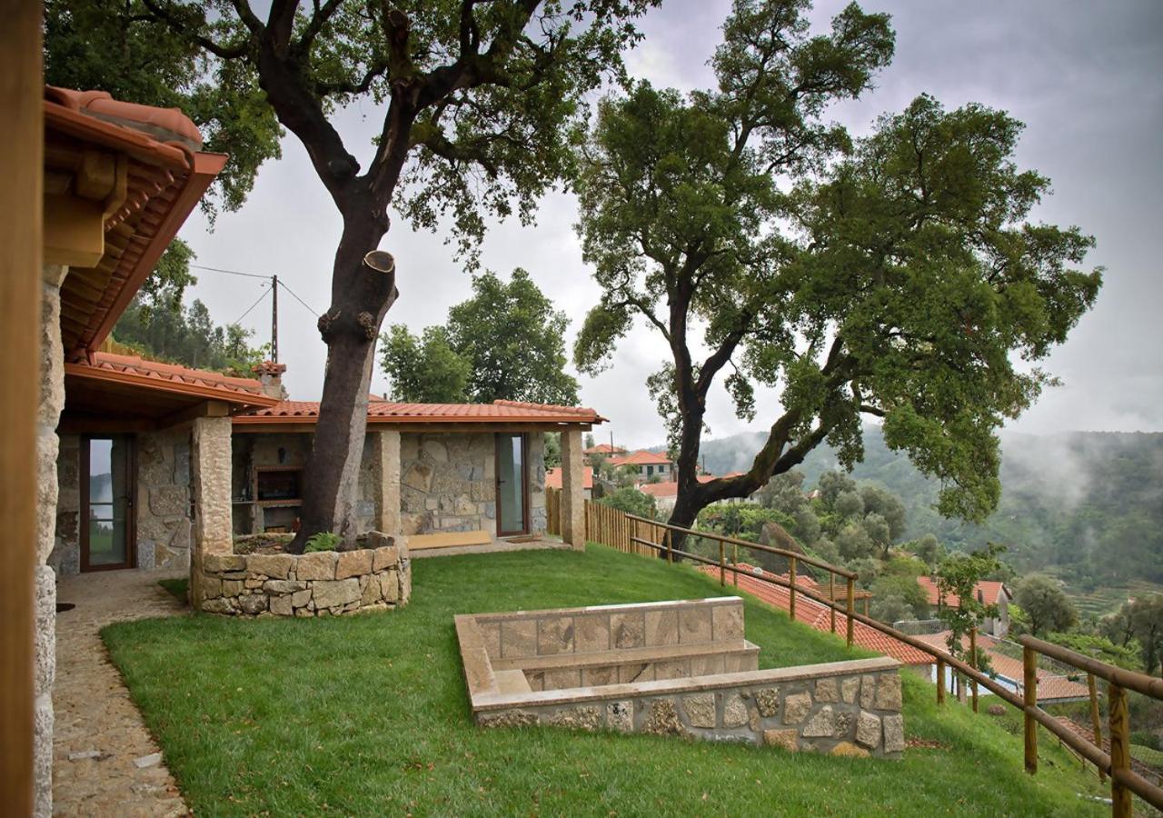 הוילה סלוריקו דה באשטו Casa Do Sobreiro Casas De Basto מראה חיצוני תמונה
