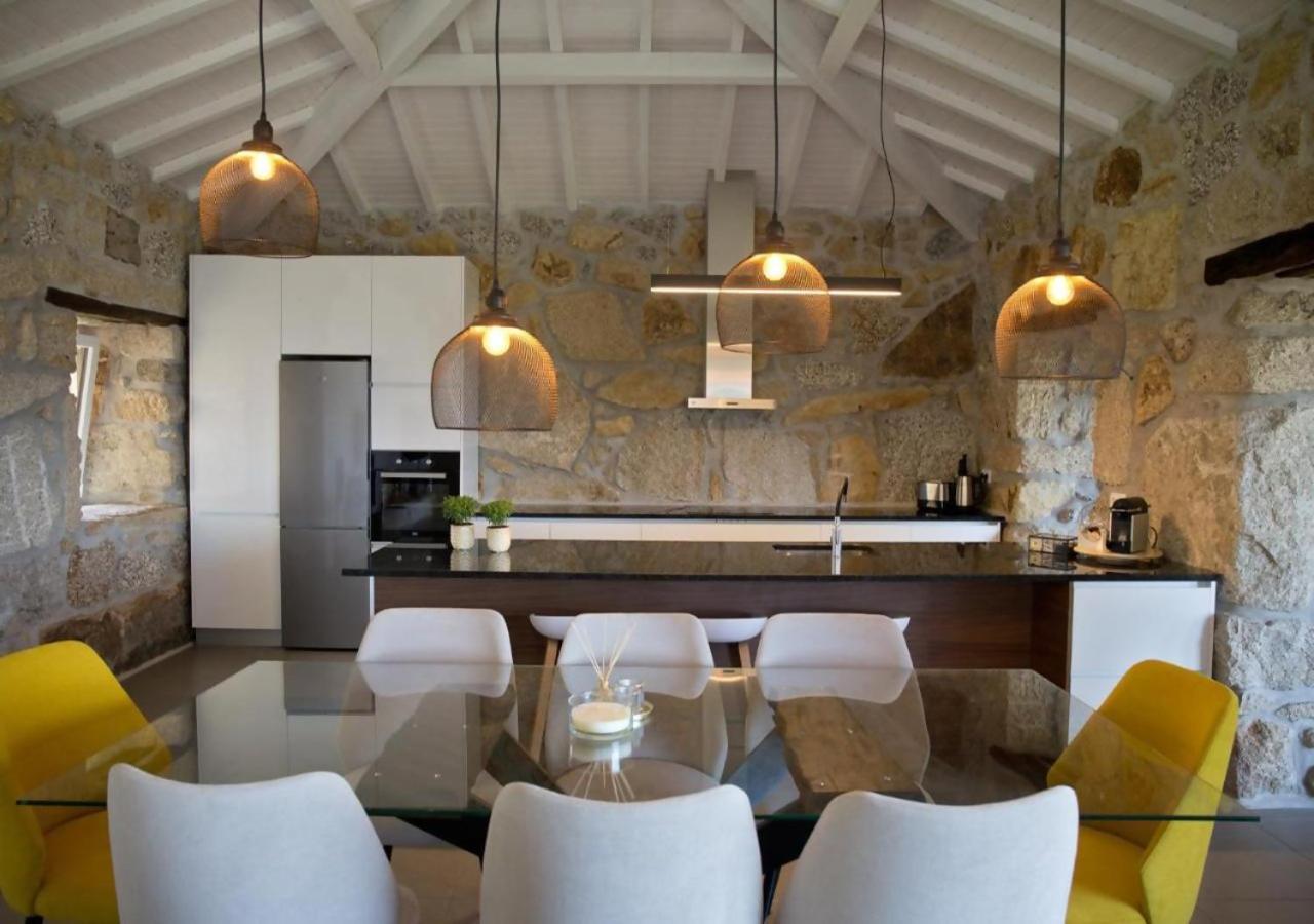 הוילה סלוריקו דה באשטו Casa Do Sobreiro Casas De Basto מראה חיצוני תמונה